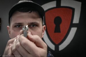 Włamywacz Michał Grzech